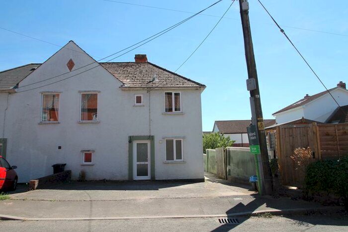 3 Bedroom House To Rent In Burcott Road, Wells, BA5