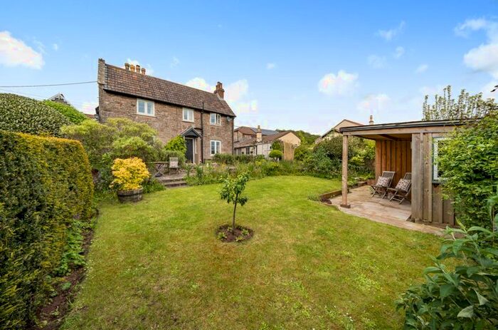 2 Bedroom Cottage For Sale In Ropers Lane, Wrington, Bristol, BS40