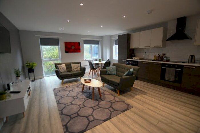 2 Bedroom Flat To Rent In Cuthbert Bank Road, Sheffield S6