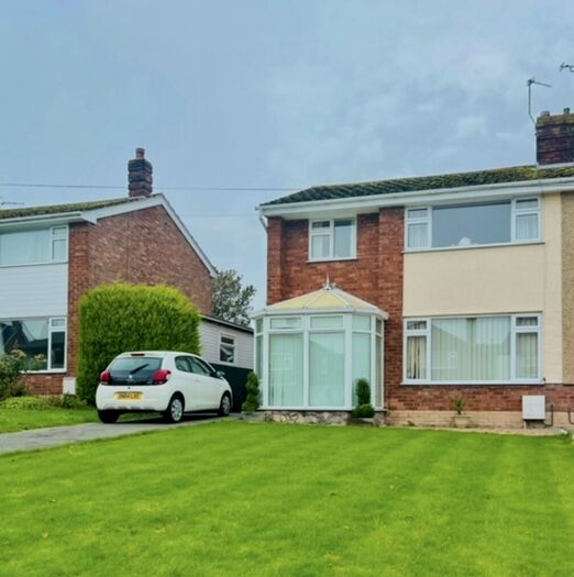 3 Bedroom Semi-Detached House For Sale In County Road, Mold, CH7
