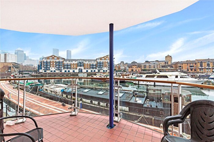 2 Bedroom Flat For Sale In Limehouse Basin, Limehouse, E14