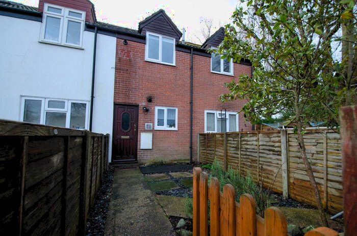 1 Bedroom Flat To Rent In Abshot Road, Fareham, PO14