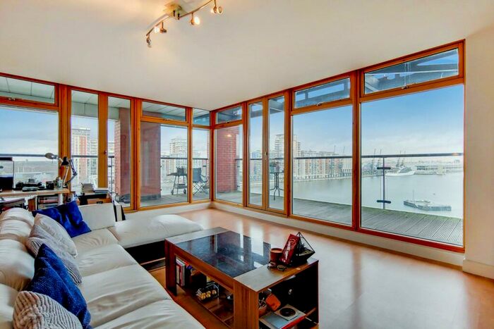 2 Bedroom Apartment To Rent In Western Beach Apartments, Royal Victoria Dock, E16