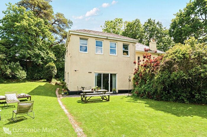 4 Bedroom Semi-Detached House For Sale In Bourton Lane, Totnes, TQ9