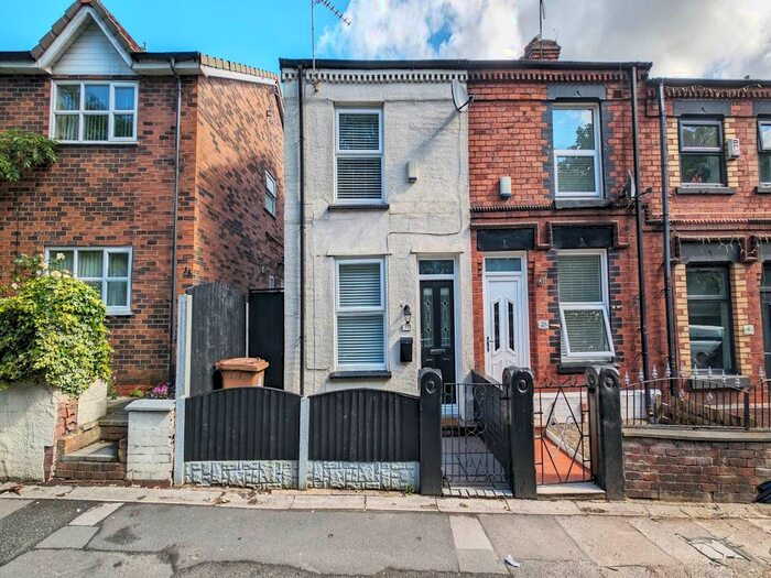 2 Bedroom End Of Terrace House To Rent In Robins Lane, St. Helens, WA9