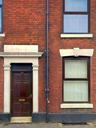 1 Bedroom Flat To Rent In Meadow Street, Preston, PR1