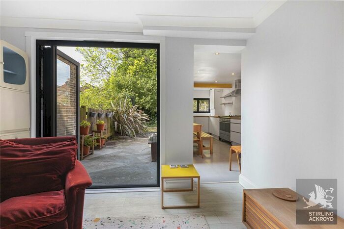 3 Bedroom Terraced House To Rent In Rushmore Road, Clapton, Hackney, London, E5