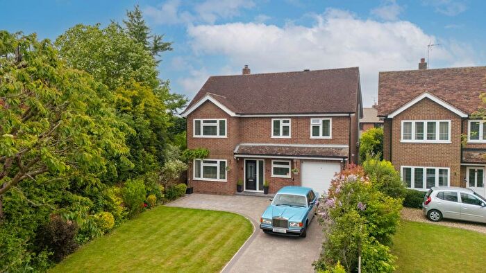 5 Bedroom Detached House For Sale In School Lane, Weston Turville, HP22