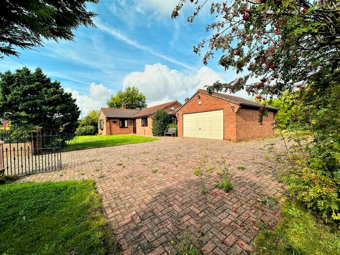 2 Bedroom Detached Bungalow For Sale In Station Road, Laxton, Goole, DN14