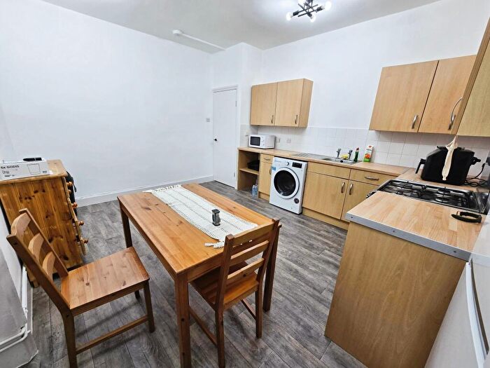1 Bedroom Flat To Rent In Marlborough Street, Faringdon, SN7