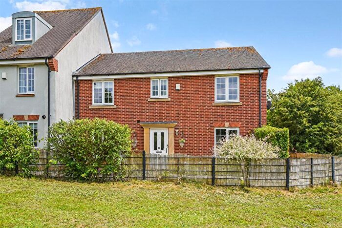 4 Bedroom House For Sale In Augusta Way West, Andover, SP11