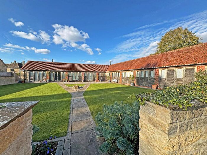 4 Bedroom Detached House For Sale In High Street, Maxey, PE6