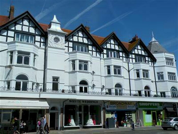 2 Bedroom Flat To Rent In Brighton Road, Worthing, BN11