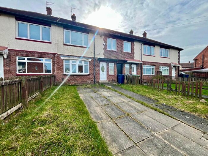 3 Bedroom Terraced House To Rent In Lulworth Avenue, Jarrow, NE32
