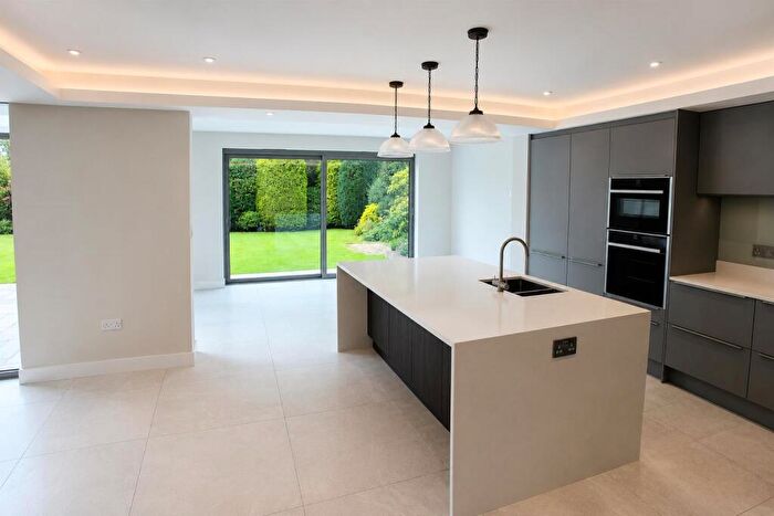 5 Bedroom Detached House To Rent In Redesmere Drive, Alderley Edge, SK9