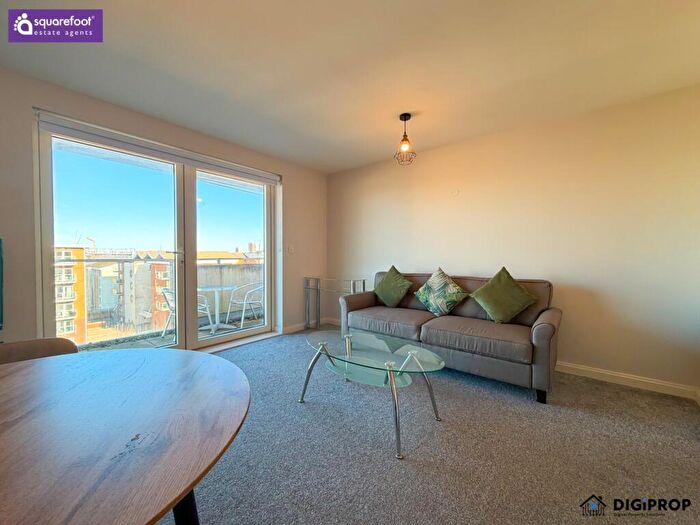 3 Bedroom Apartment For Sale In Heol Glan Rheidol, Cardiff, CF10