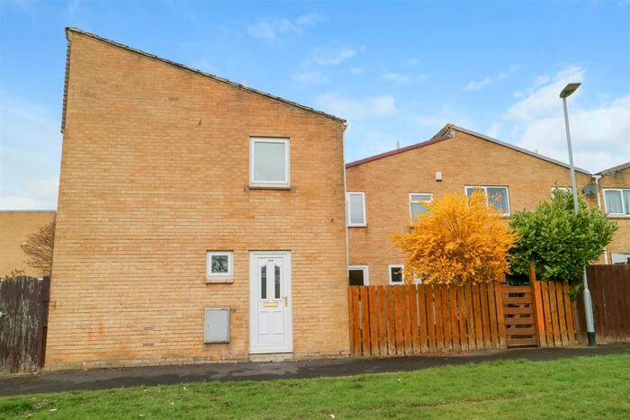 3 Bedroom Terraced House To Rent In Aldfrid Place, Newton Aycliffe, DL5
