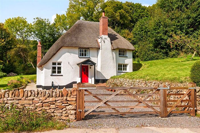3 Bedroom Detached House For Sale In Kennford, Exeter, EX6