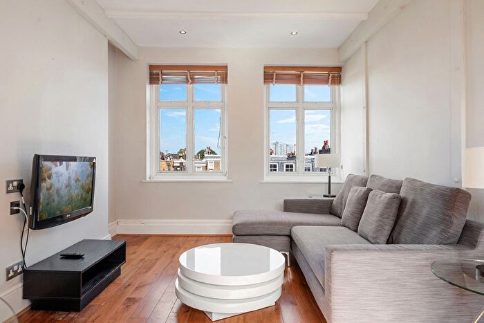 2 Bedroom Flat To Rent In Abercorn Place, London, NW8