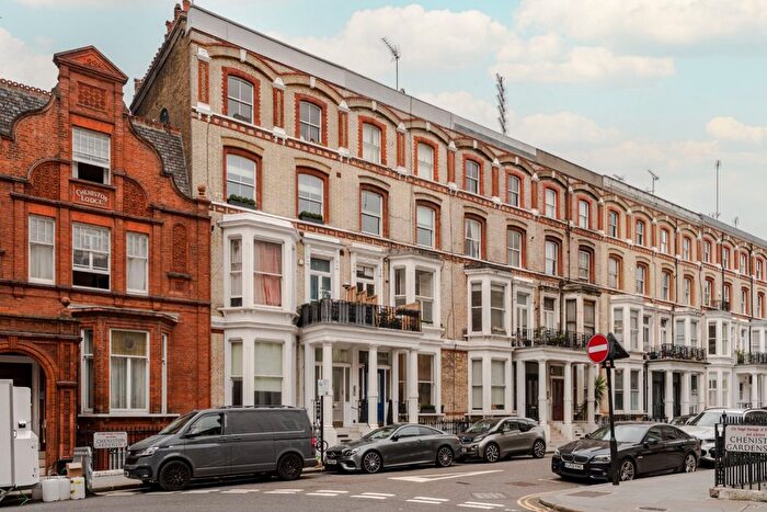 2 Bedroom Flat For Sale In Cheniston Gardens, London, W8
