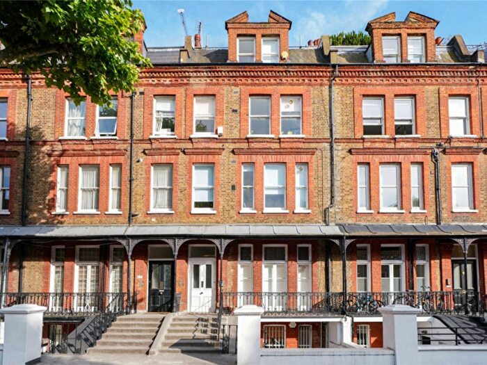 2 Bedroom Flat For Sale In Elgin Avenue, Maida Vale, W9
