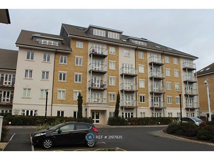 1 Bedroom Flat To Rent In Park Lodge Avenue, West Drayton, UB7