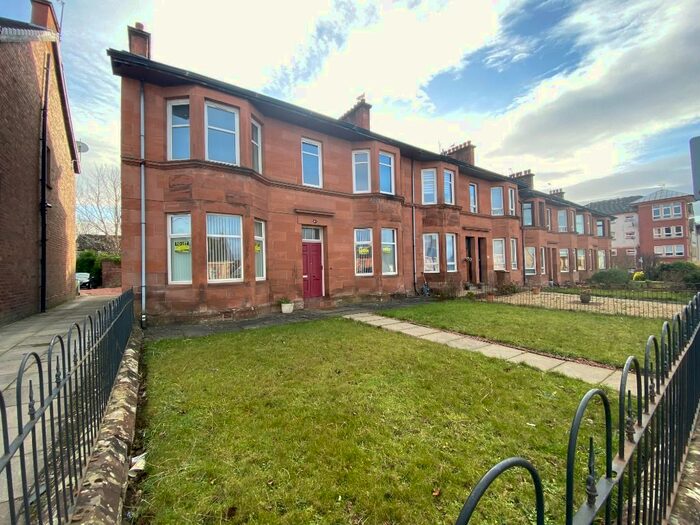 2 Bedroom Flat To Rent In Hamilton Road, Motherwell, ML1