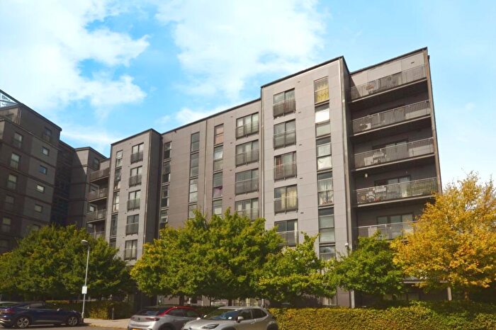 1 Bedroom Flat For Sale In A The Frame, Sports City, Manchester City Centre, M11