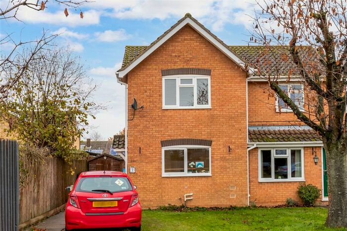 2 Bedroom Semi-Detached House For Sale In Banks Furlong, Chesterton, Oxfordshire OX26