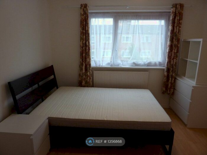 5 Bedroom Flat To Rent In Patrick Connolly Gardens, London, E3