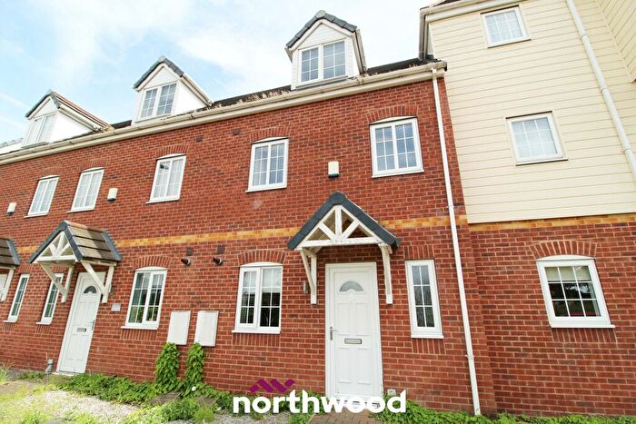 3 Bedroom Town House To Rent In Kiln Court, Kirk Sandall, Doncaster, DN3