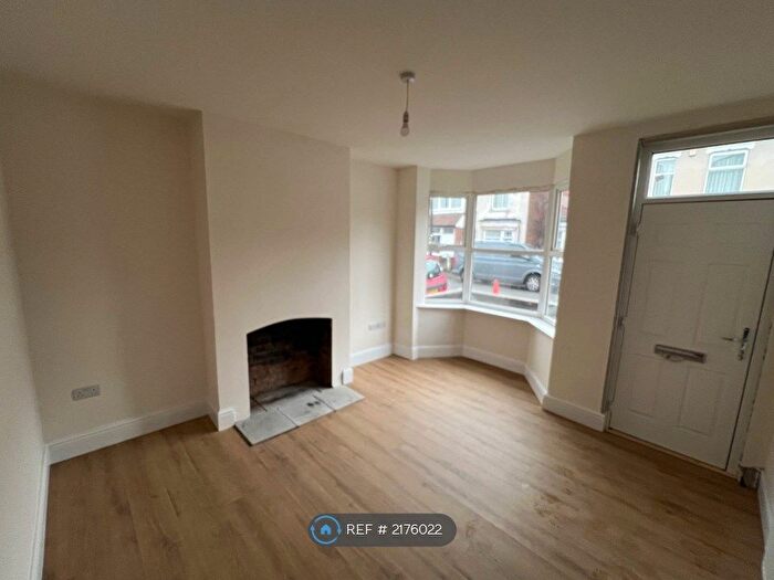 3 Bedroom Semi-Detached House To Rent In Lawrence Street, Long Eaton, Nottingham, NG10