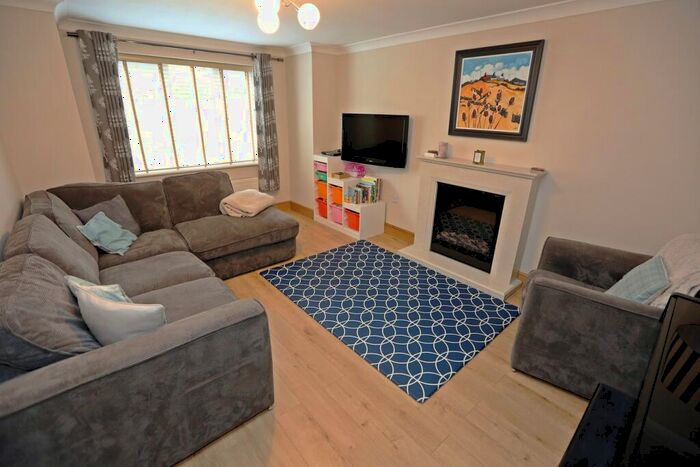 5 Bedroom Detached House For Sale In Cwrt Yr Efail, Church Village, Pontypridd, CF38