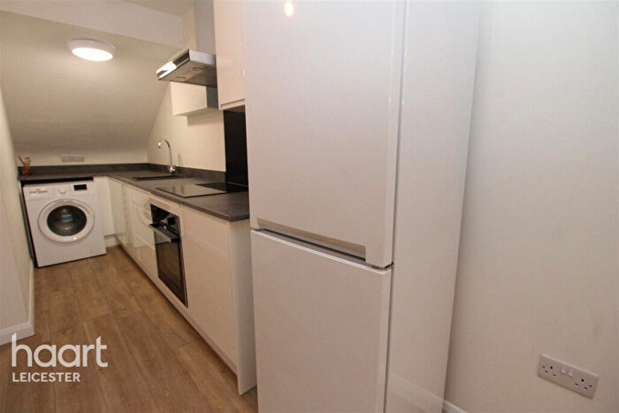 1 Bedroom Apartment To Rent In Fosse Road Central, Leicester, LE3