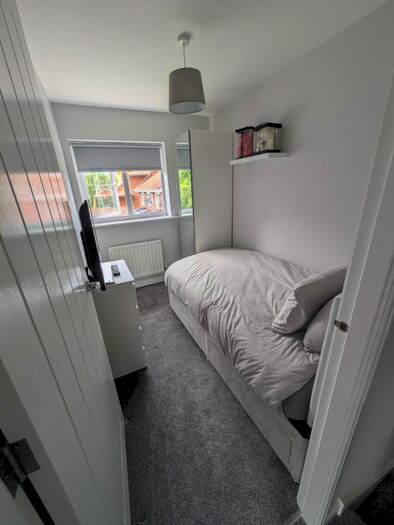 1 Bedroom Flat To Rent In Hailsham, BN27