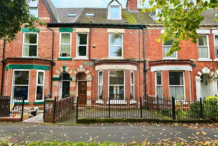 4 Bedroom Property For Sale In Princes Avenue, Hull, HU5