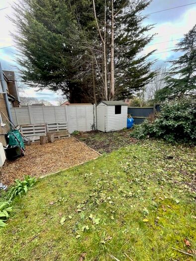 1 Bedroom Property To Rent In Primrose Gardens, Poole, BH17