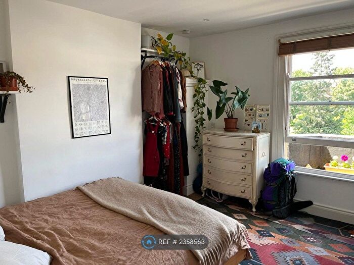 2 Bedroom Flat To Rent In Evering Road, London, N16