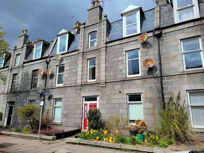 1 Bedroom Flat To Rent In Whitehall Place, City Centre, Aberdeen, AB25