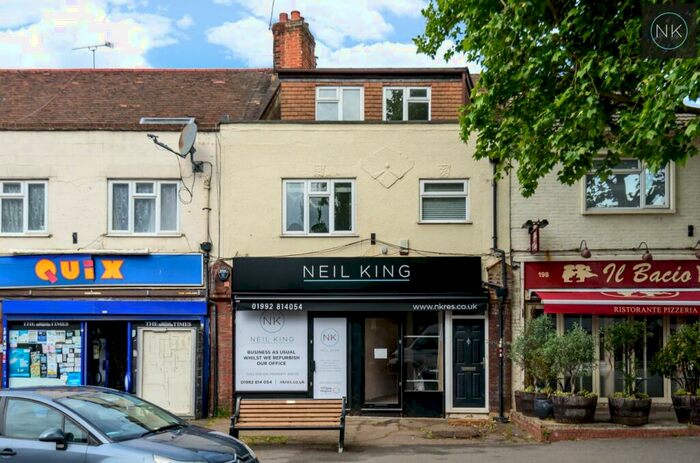 2 Bedroom Apartment To Rent In Forest Drive, Theydon Bois, Epping, Essex, CM16