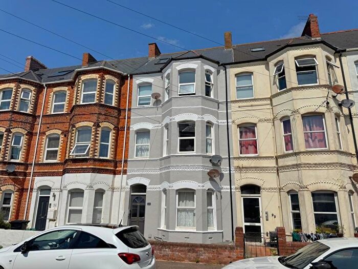 1 Bedroom Flat To Rent In St Andrews Road, Exmouth, EX8