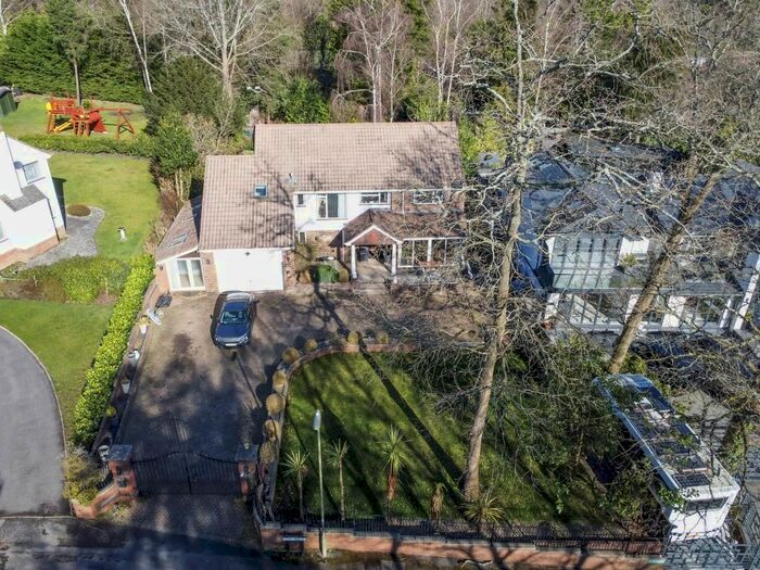 1 Bedroom Maisonette To Rent In Pine Walk, Chilworth, Southampton, SO16