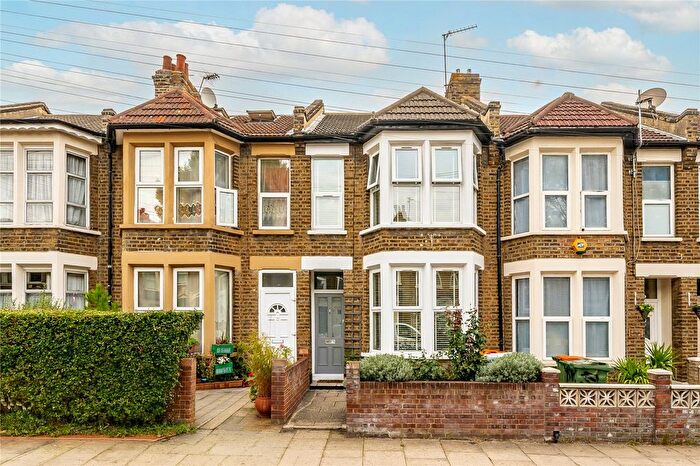 3 Bedroom Terraced House For Sale In Geere Road, London, E15