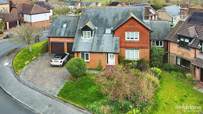 5 Bedroom Detached House To Rent In Edwards Meadow, Marlborough, SN8