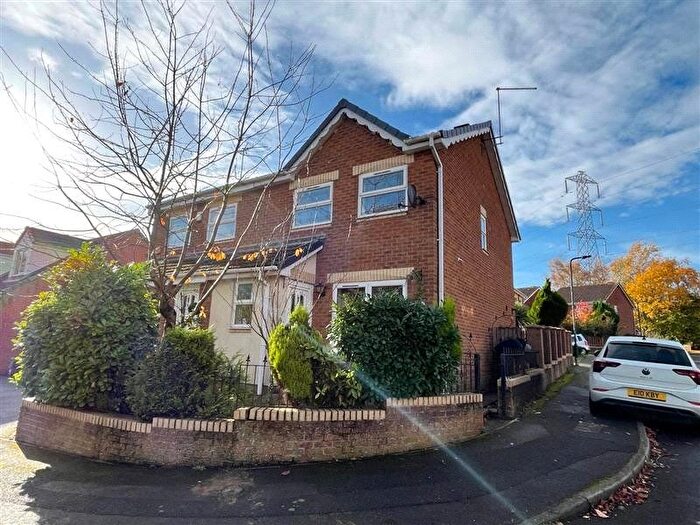 3 Bedroom Semi-detached House To Rent In Sherbourne Avenue, Bramley, Rotherham, South Yorkshire, S66