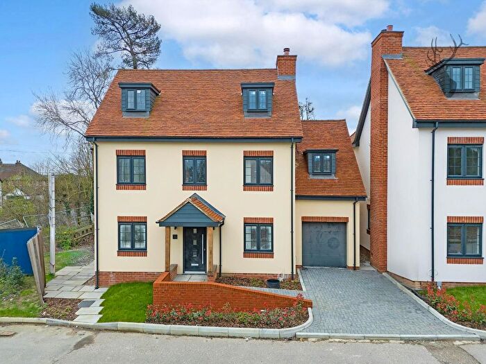 5 Bedroom Property To Rent In Blasford Hill, Chelmsford, CM3