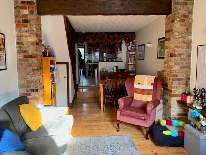 2 Bedroom Terraced House To Rent In Bardwell Road, St.Albans AL1