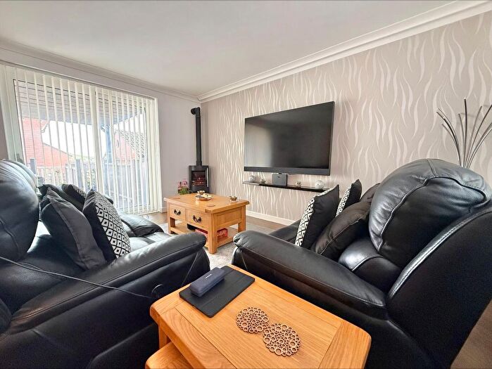 2 Bedroom Bungalow For Sale In Nightingale Drive, Weymouth, DT3