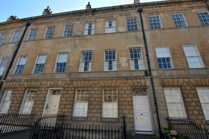 2 Bedroom Flat To Rent In Great Pulteney Street, Bath, Somerset, BA2
