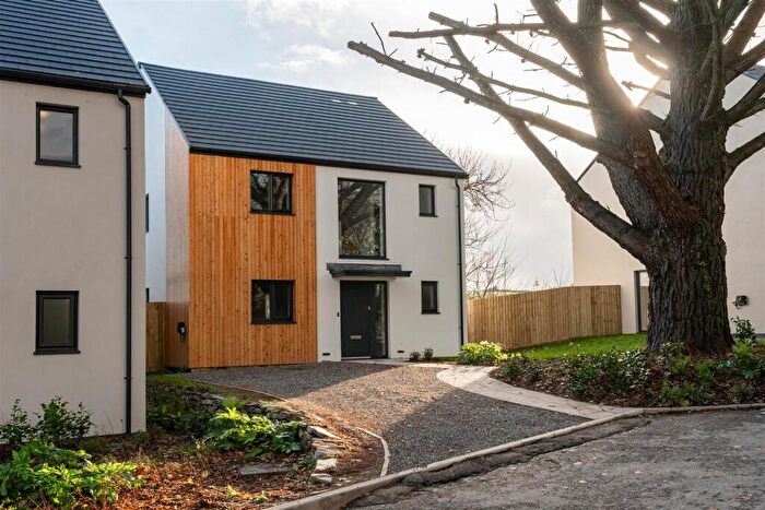 5 Bedroom Detached House For Sale In Roselyon Gardens, Par, PL24